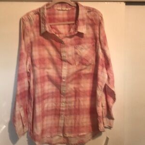 New with tag juniors plus plaid button down shirt